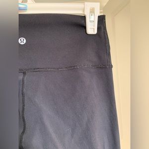 LULULEMON WUNDER UNDER 28’ SIZE 6
